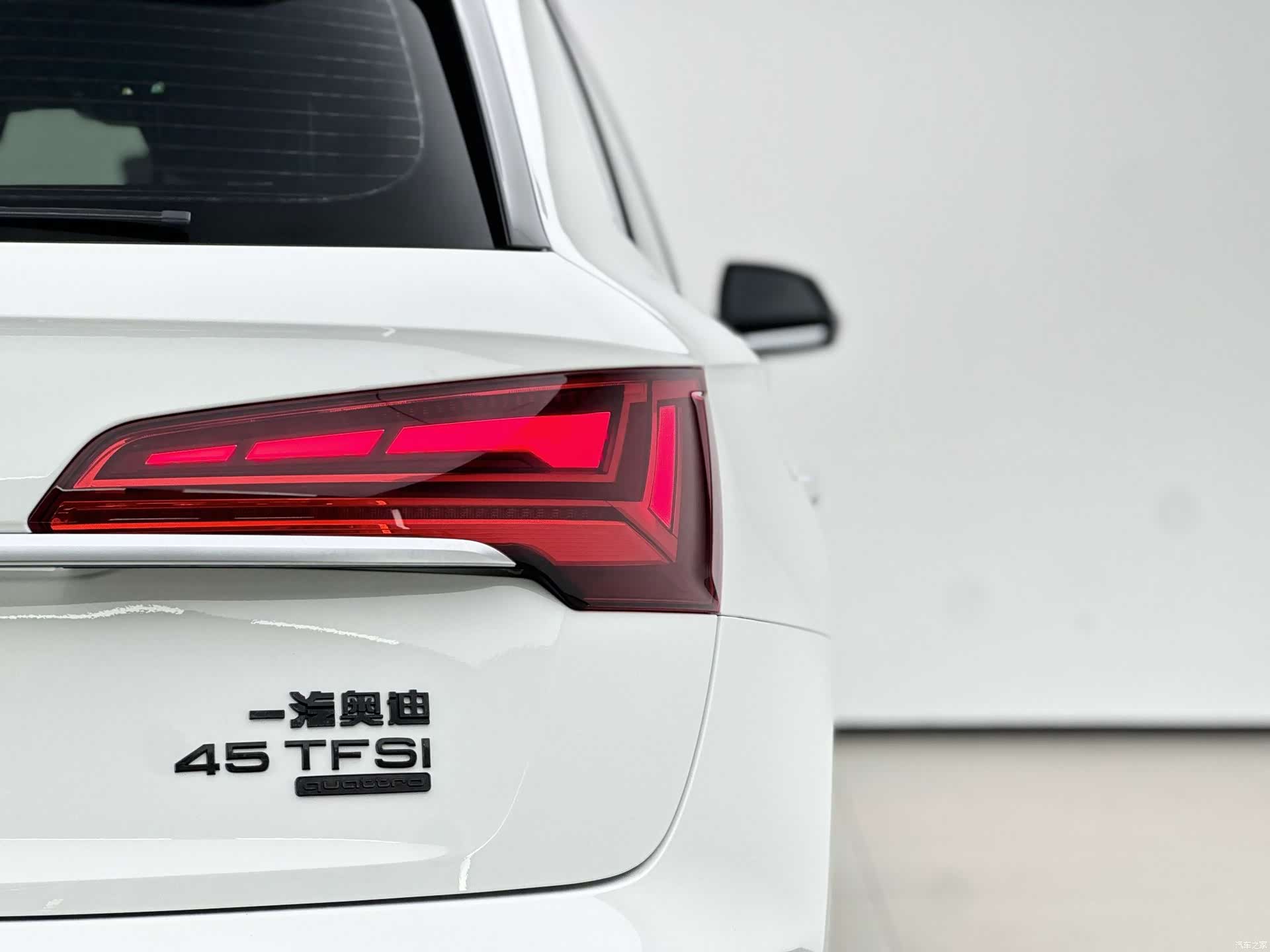 Audi Q5L, 2022 12