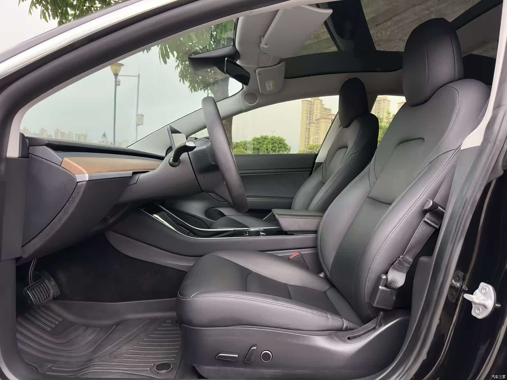 Tesla Model 3, 2021 4