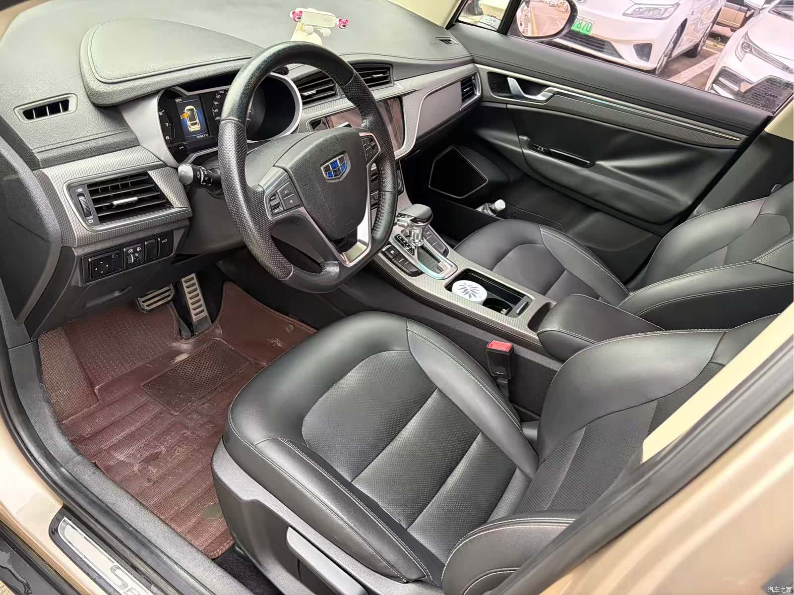 Geely Emgrand, 2017 4