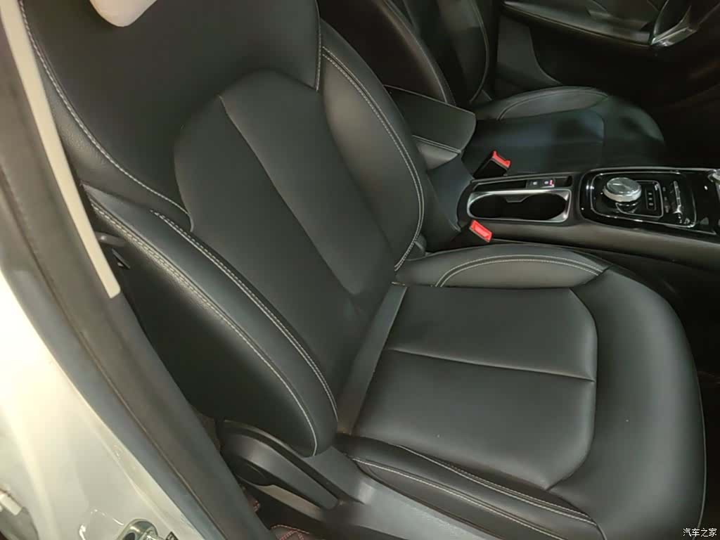 Roewe Ei5, 2021 25