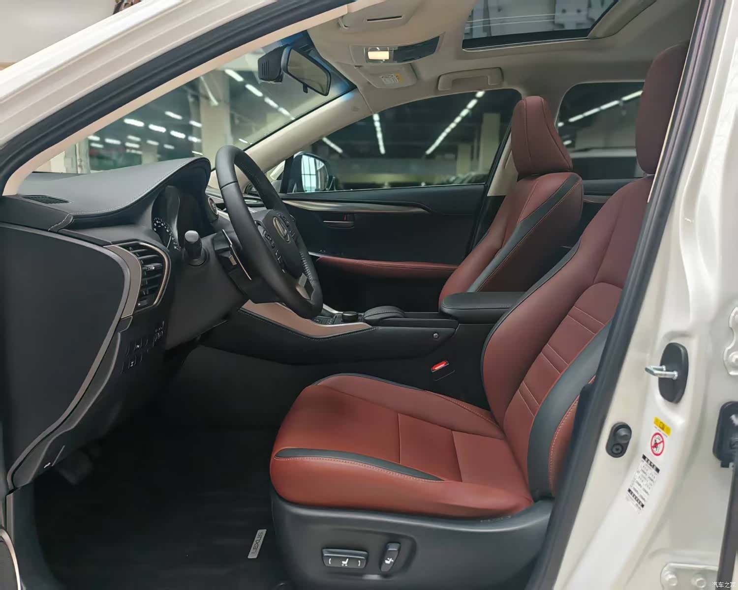 Lexus NX, 2017 7