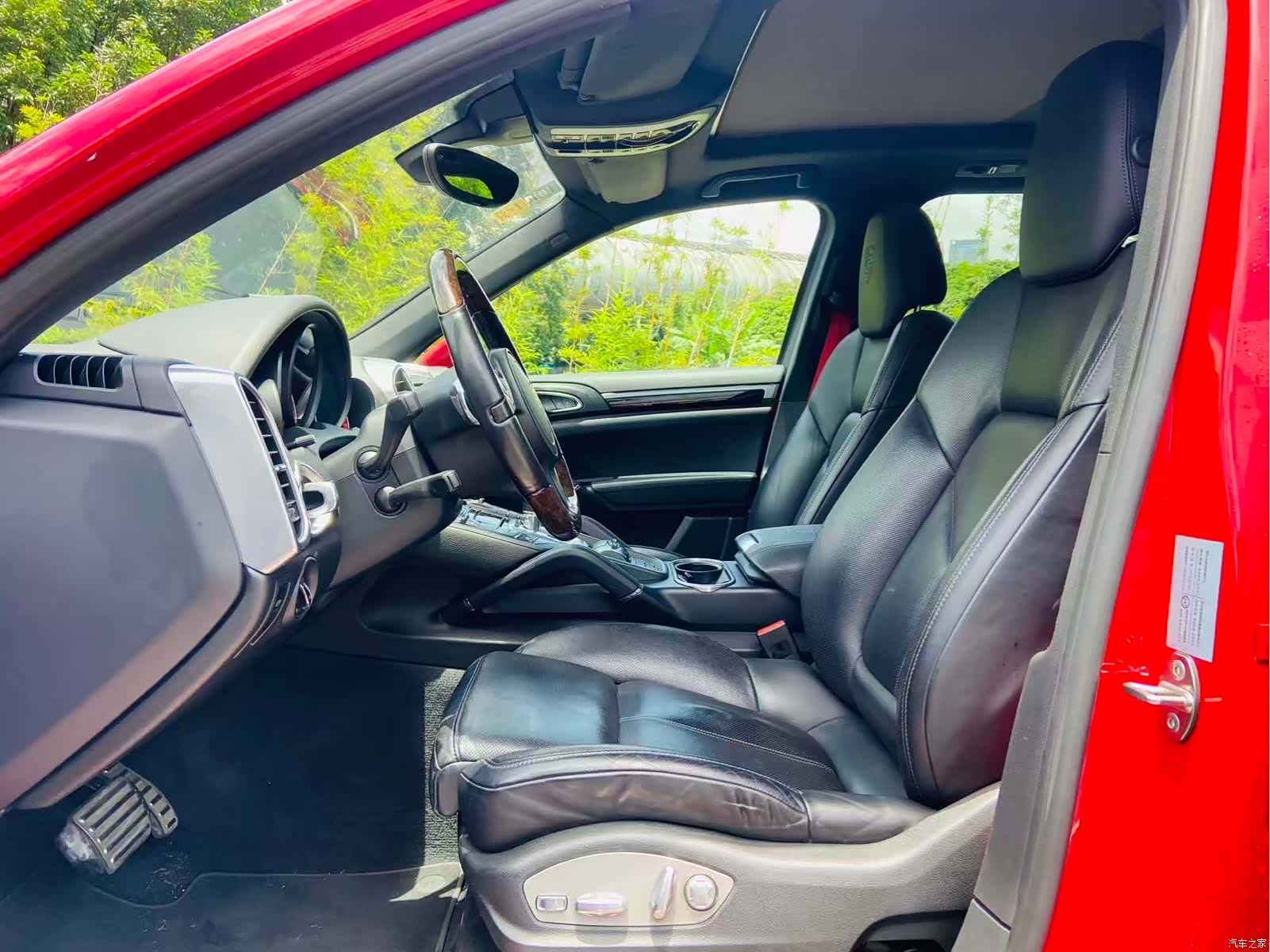 Porsche Cayenne, 2014 все фото