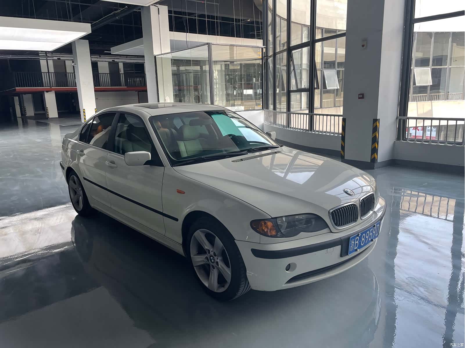 BMW 3 Series, 2003 4