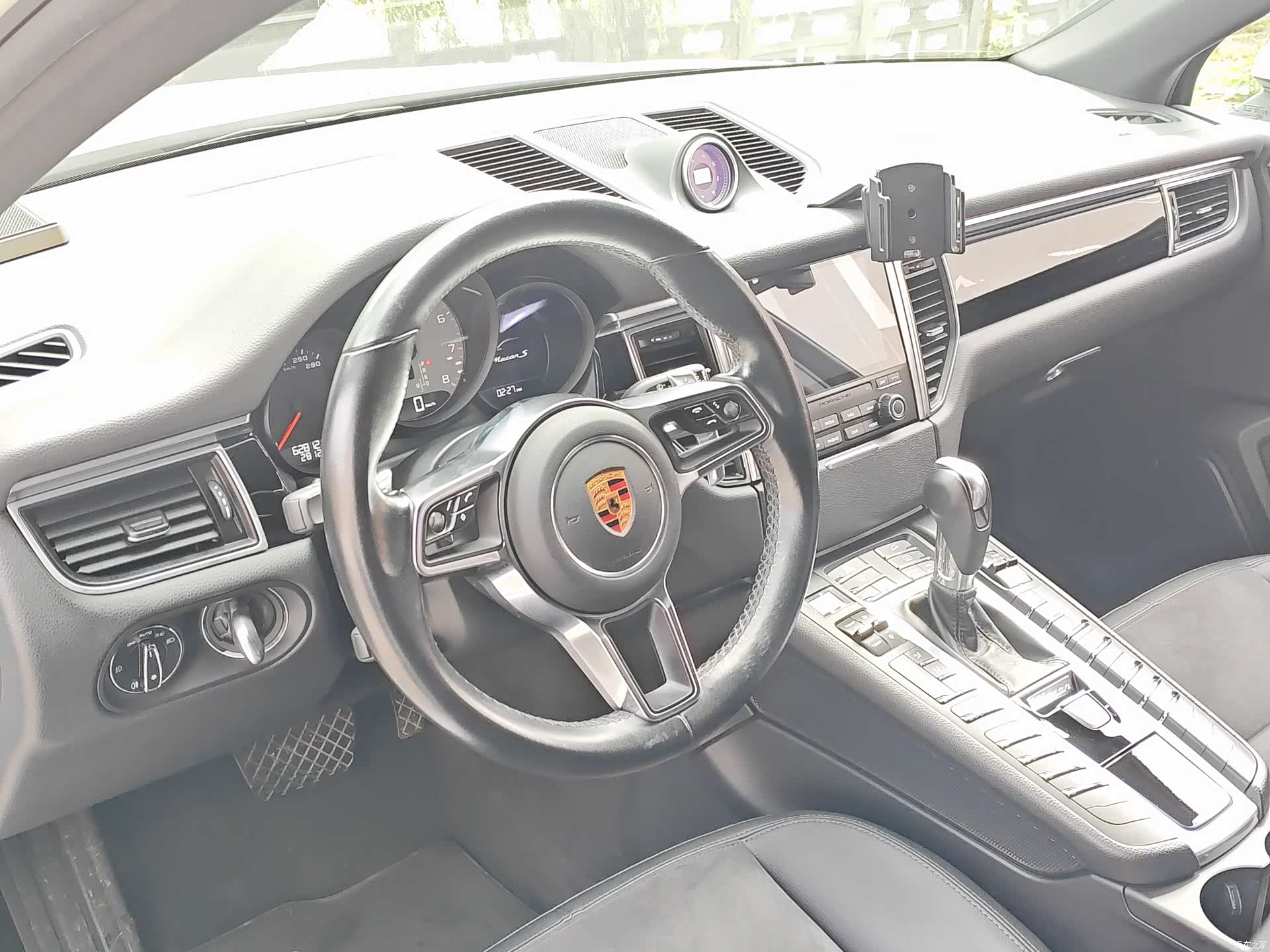 Porsche Macan, 2018 3