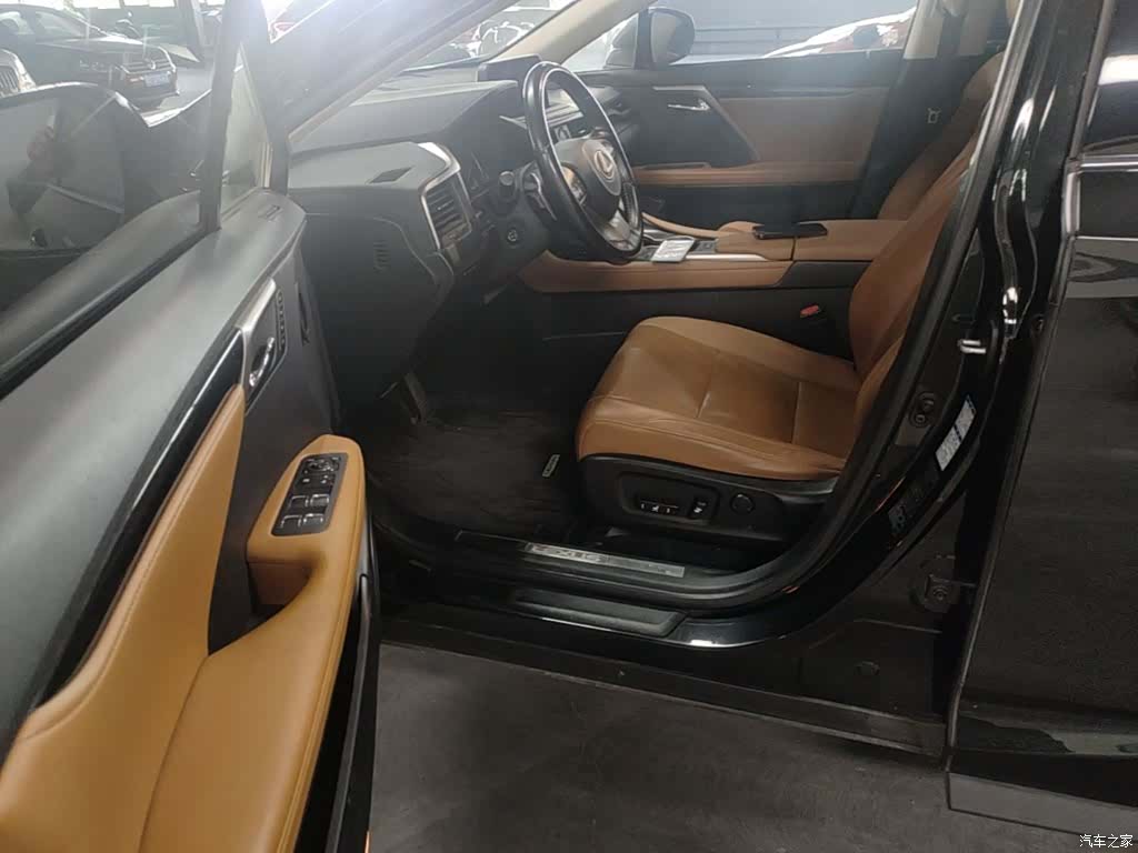 Lexus RX, 2021 16