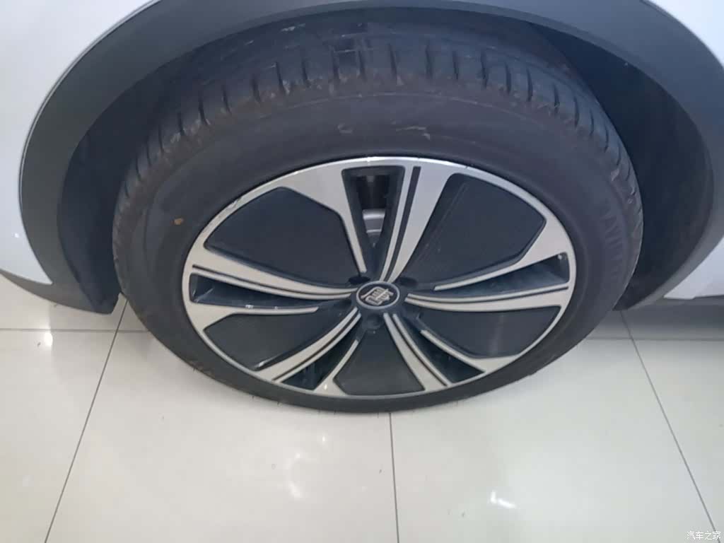BYD Tang, 2024 23