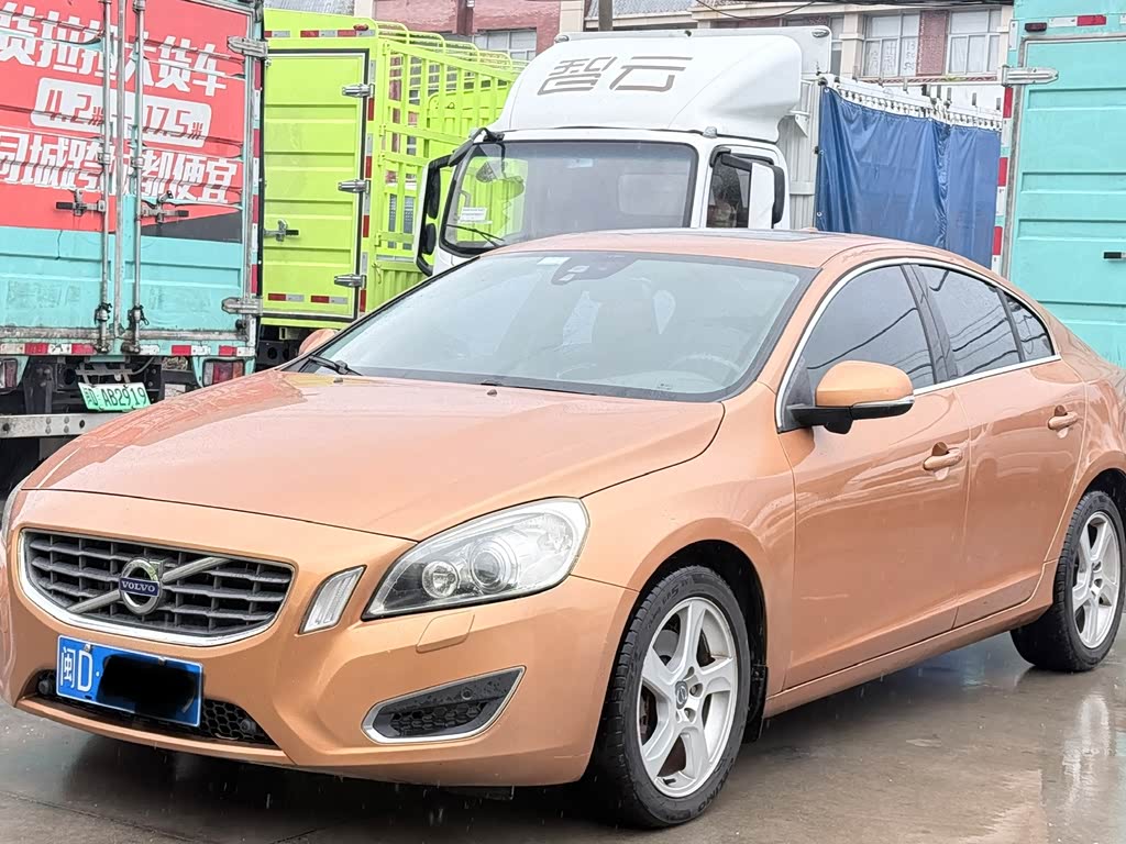 Volvo S60