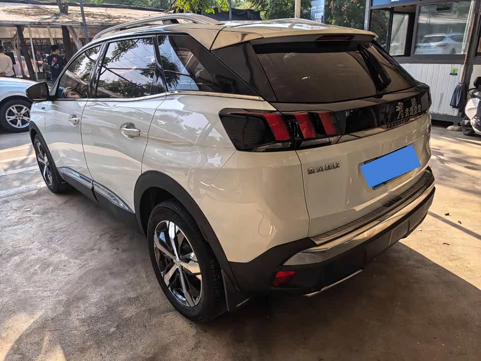 Peugeot 4008