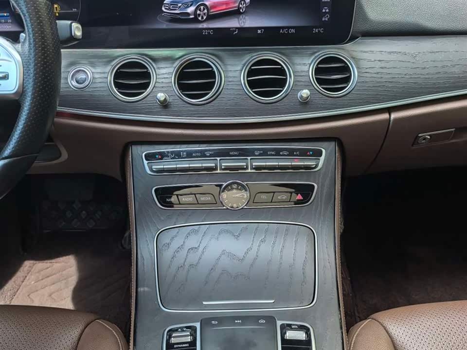 Mercedes-Benz E-class Mercedes-Benz E-class