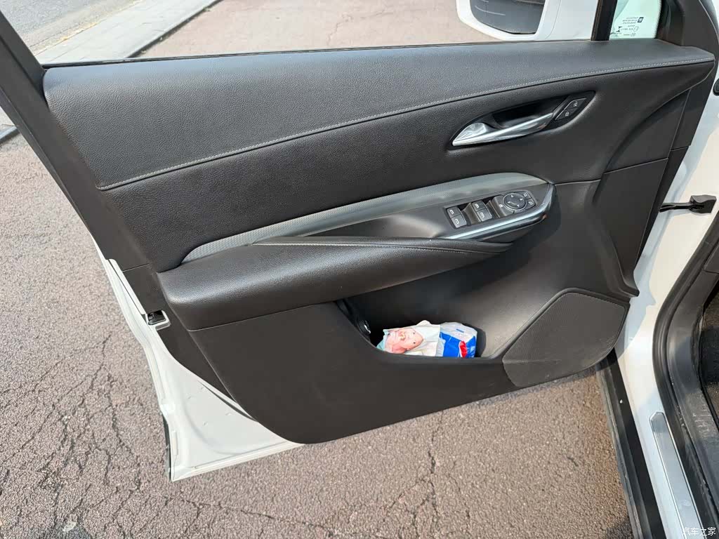 Cadillac XT4, 2021 6