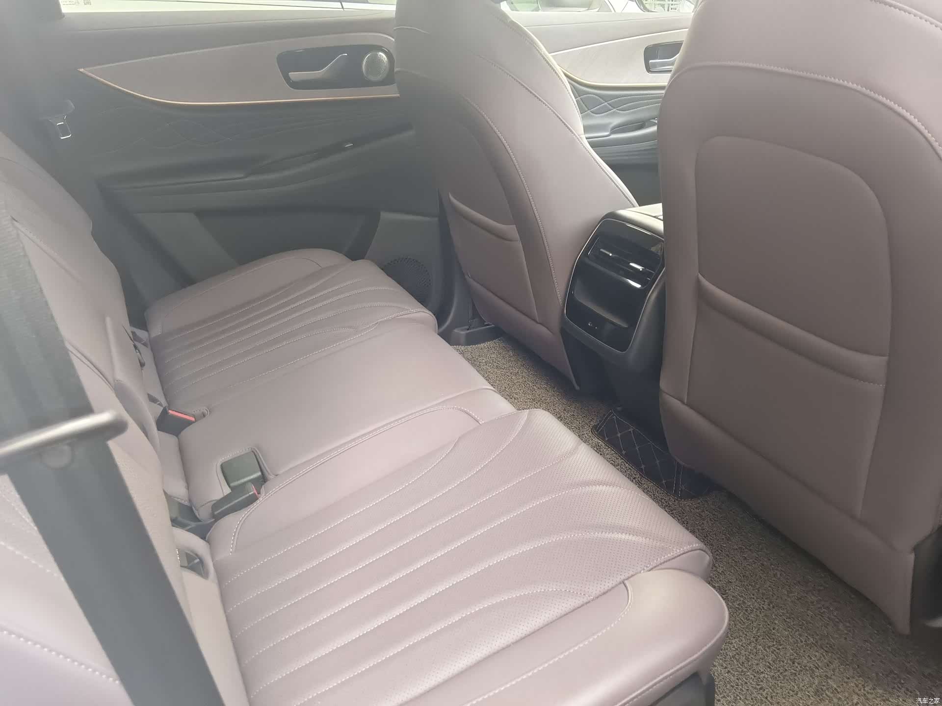 Chery Tiggo 9, 2024 11