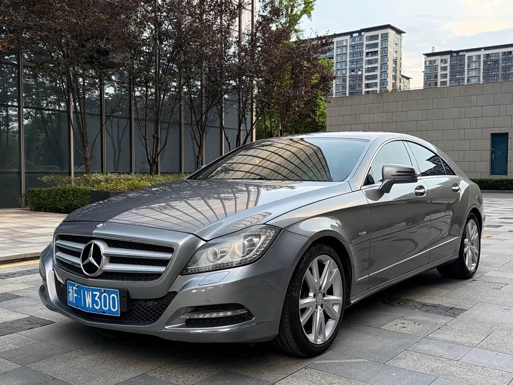 Mercedes-Benz CLS