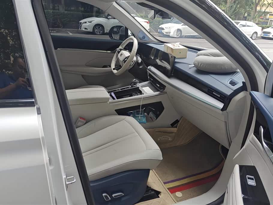 Roewe whale Roewe whale