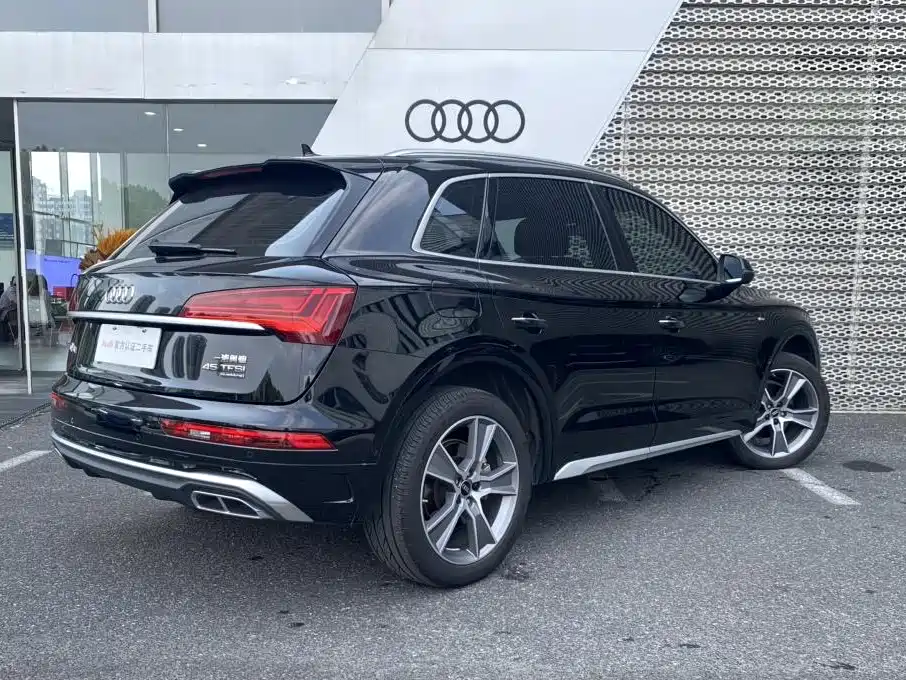 Audi Q5L