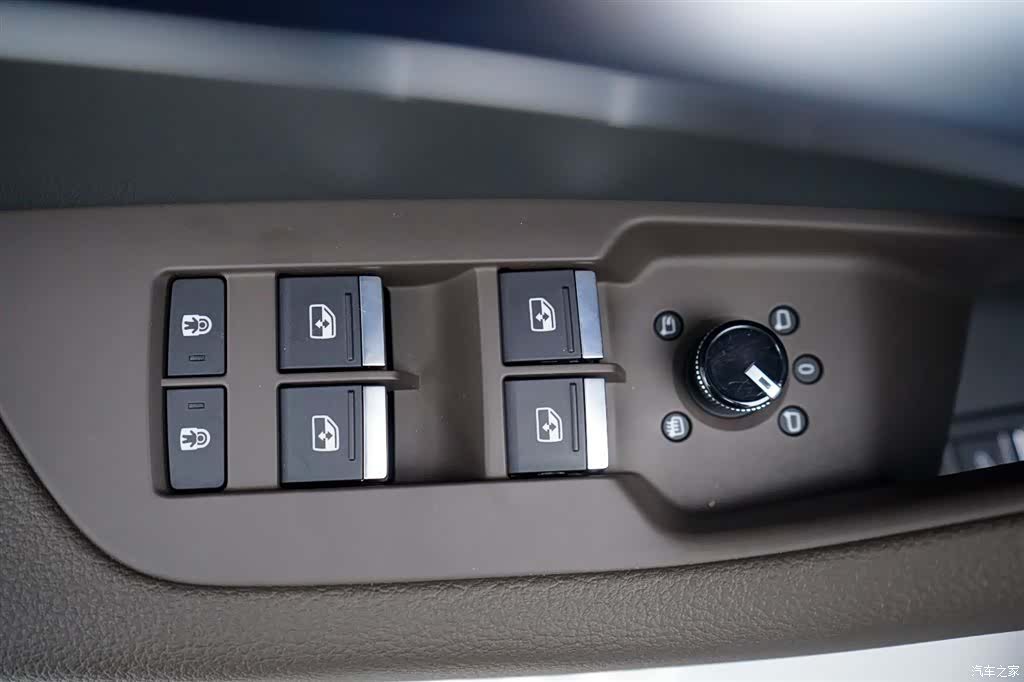 Audi A7L, 2023 6