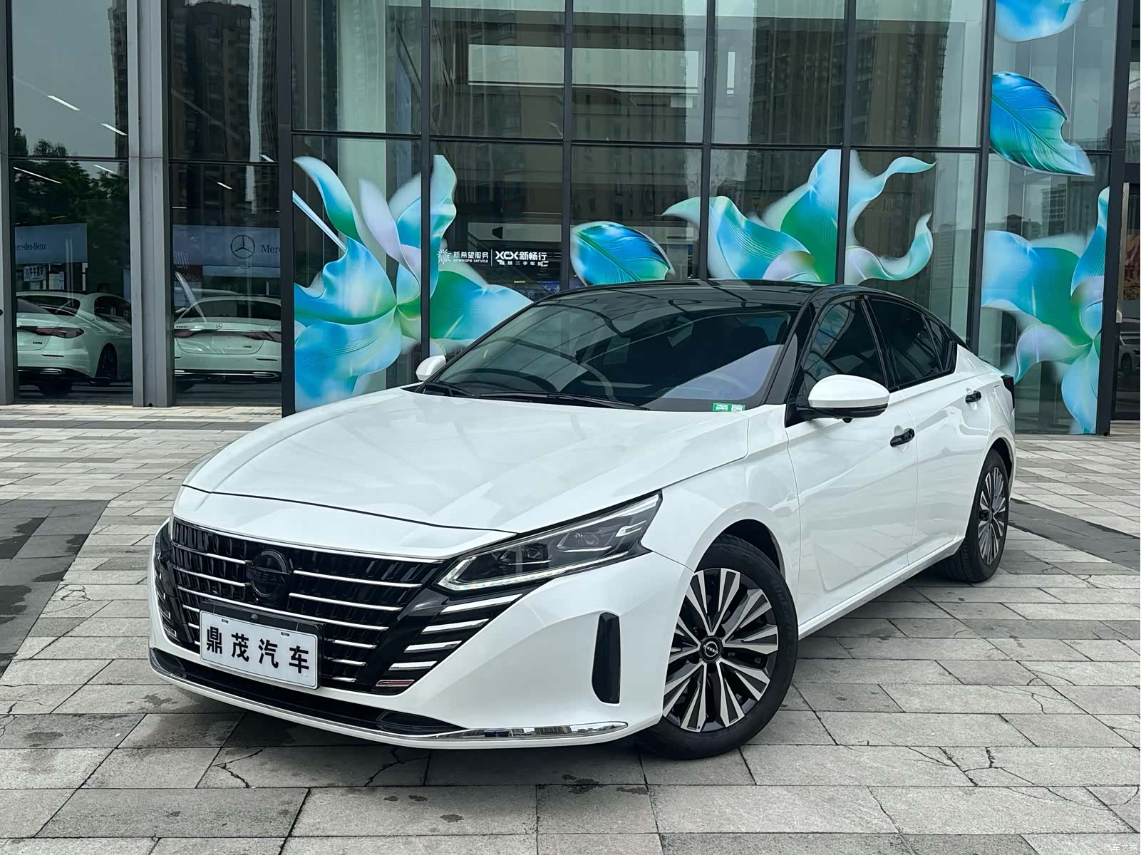 Nissan Teana