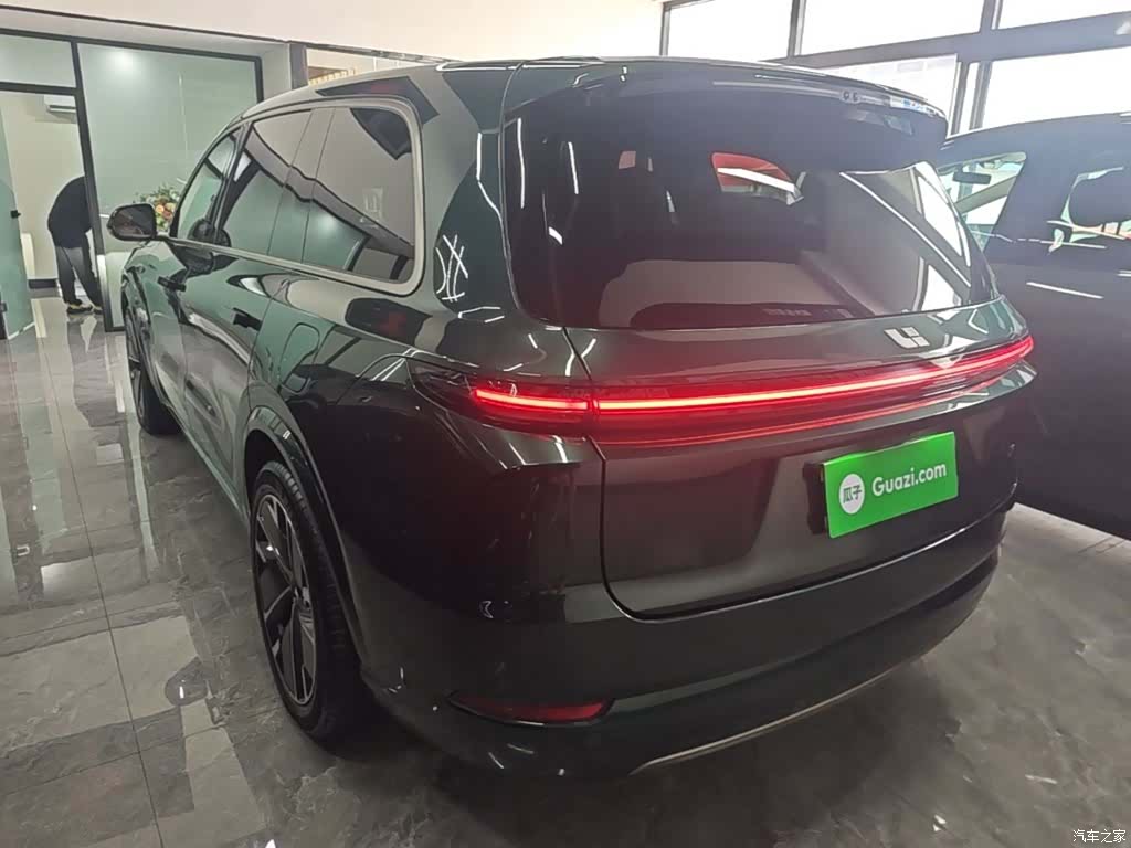 Li Auto L9, 2025 все фото