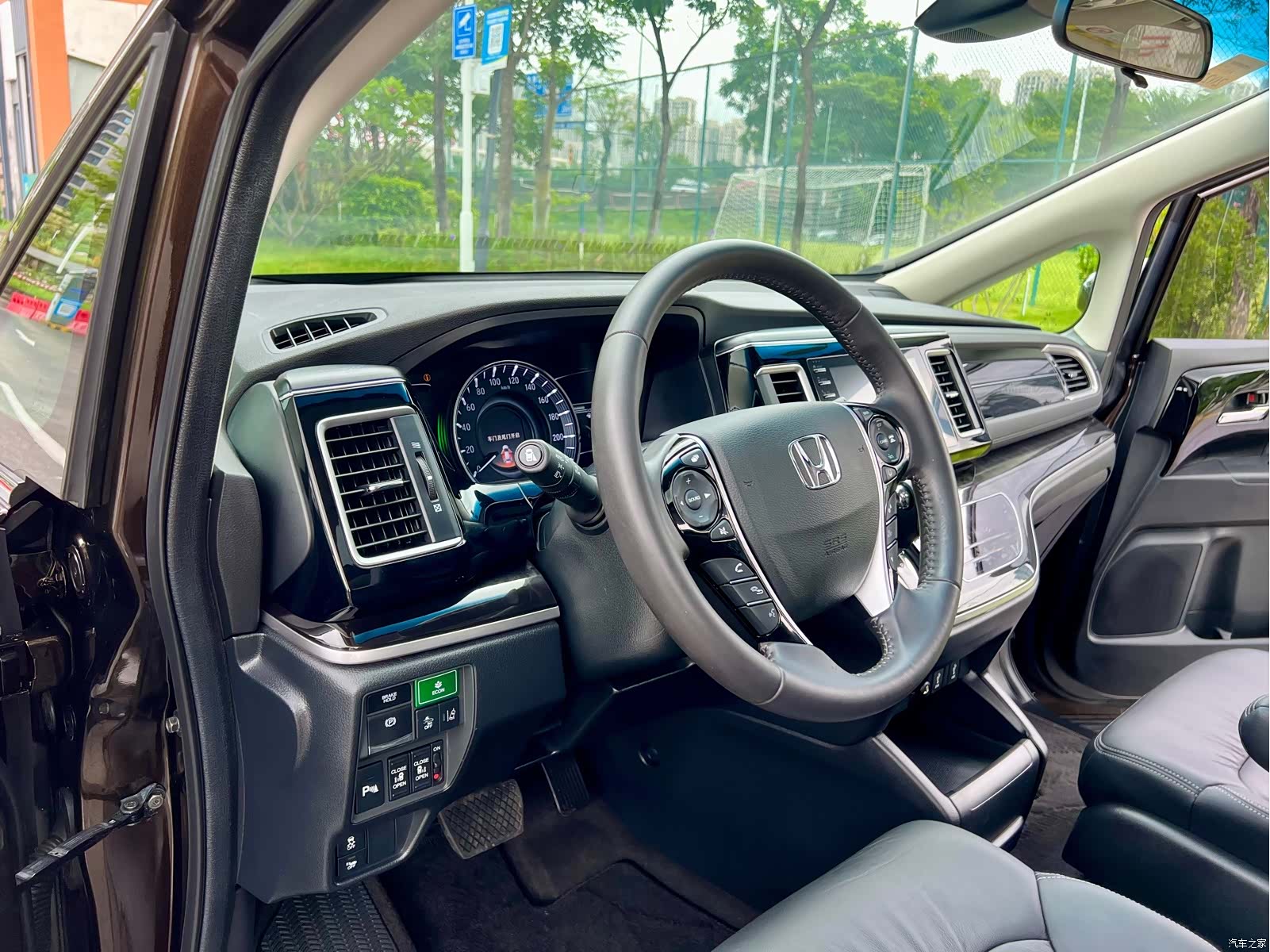 Honda Elysion, 2021 11