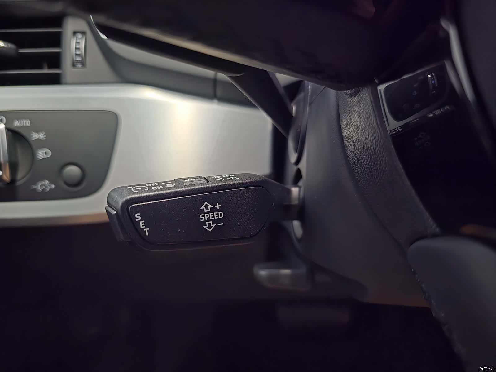 Audi A4L, 2024 8