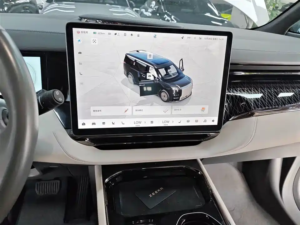 Zeekr 009