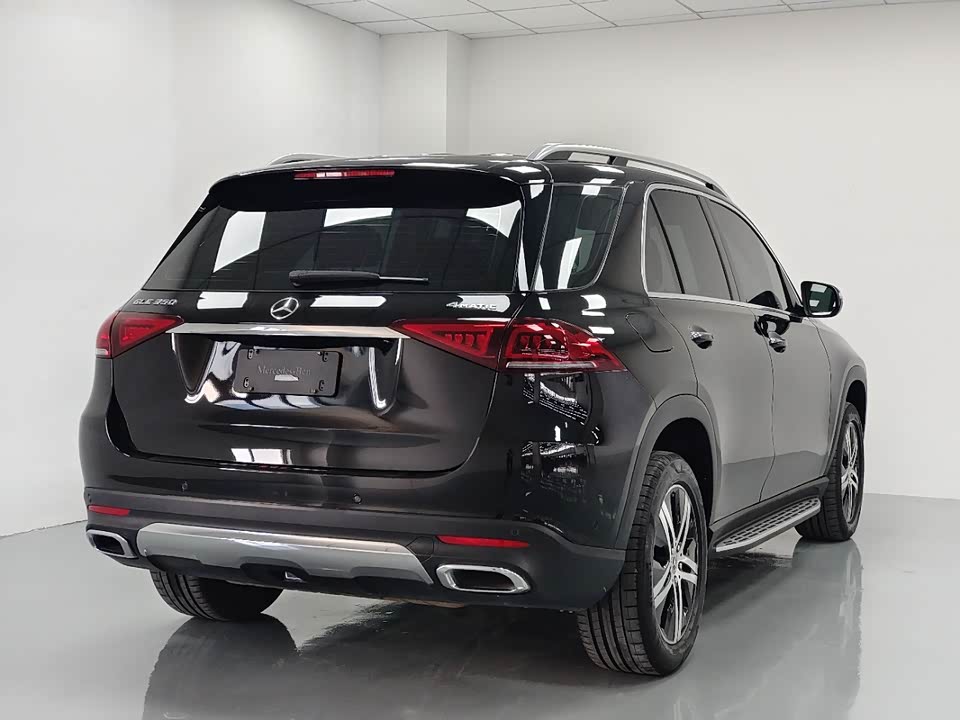 Mercedes-Benz GLE Mercedes-Benz GLE