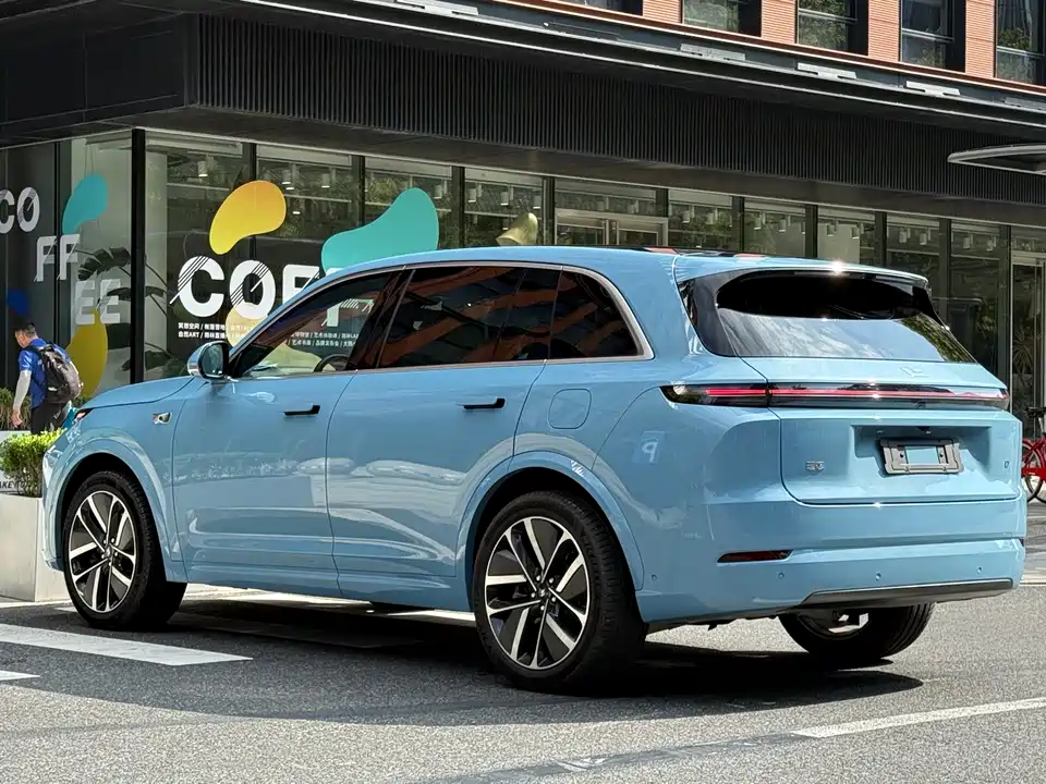 Li Auto Ideal L7