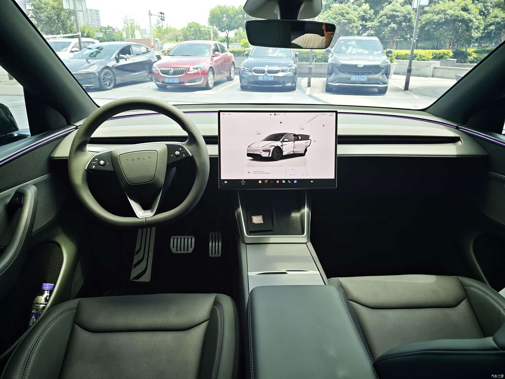 Tesla Model Y, 2026 все фото