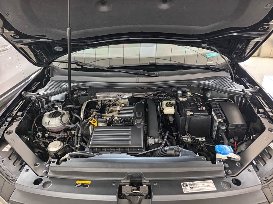 Volkswagen Tiguan L 2023, фото 13
