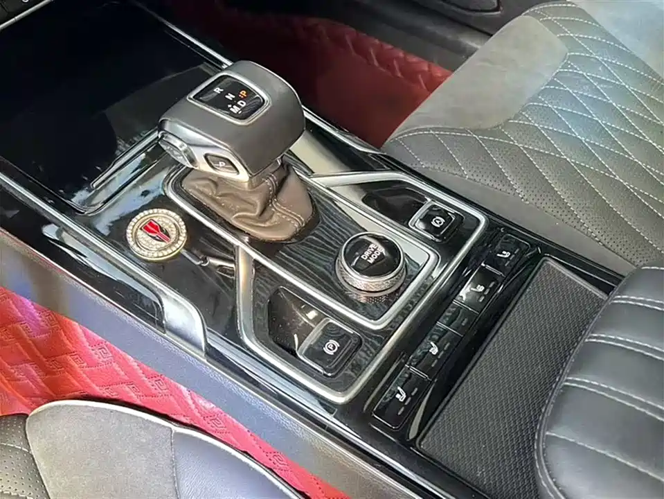 Hongqi HS5 Hongqi HS5