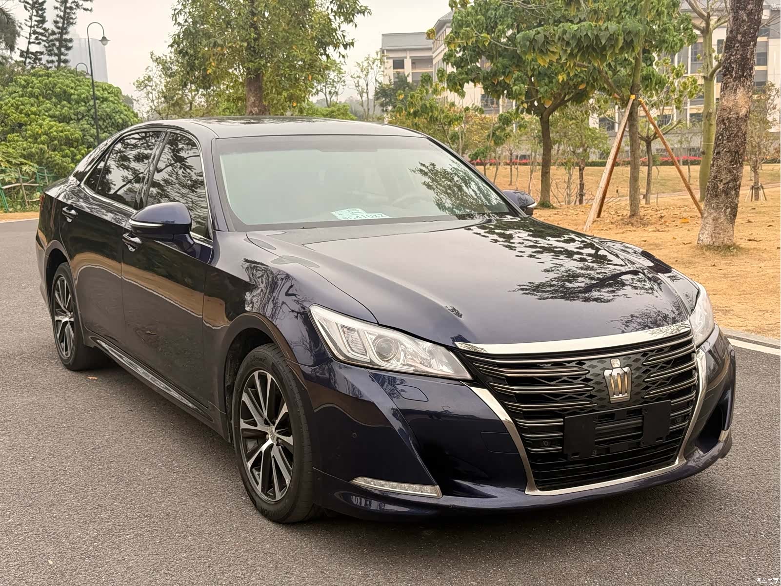 Toyota Crown, 2018 3