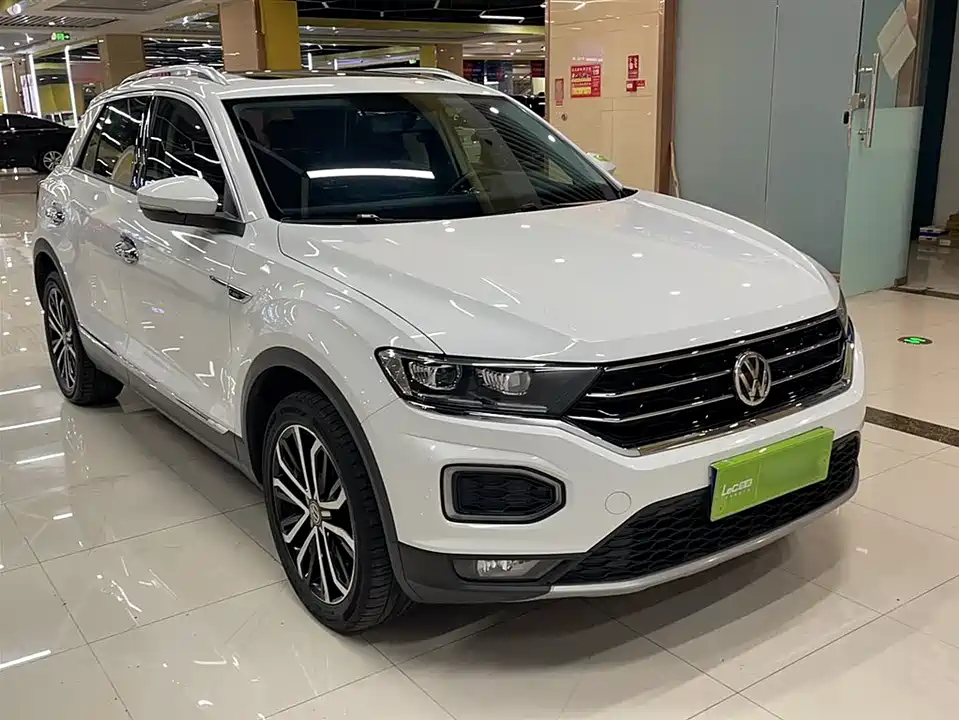 Volkswagen T-ROC exploring Songs