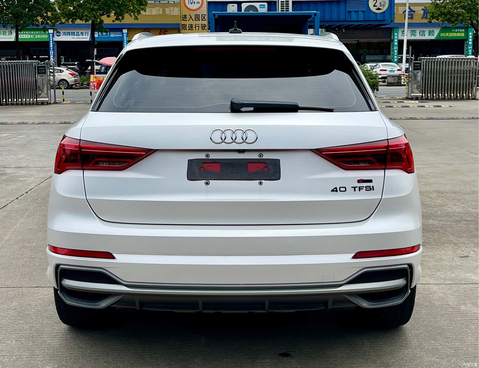 Audi Q3, 2022 все фото