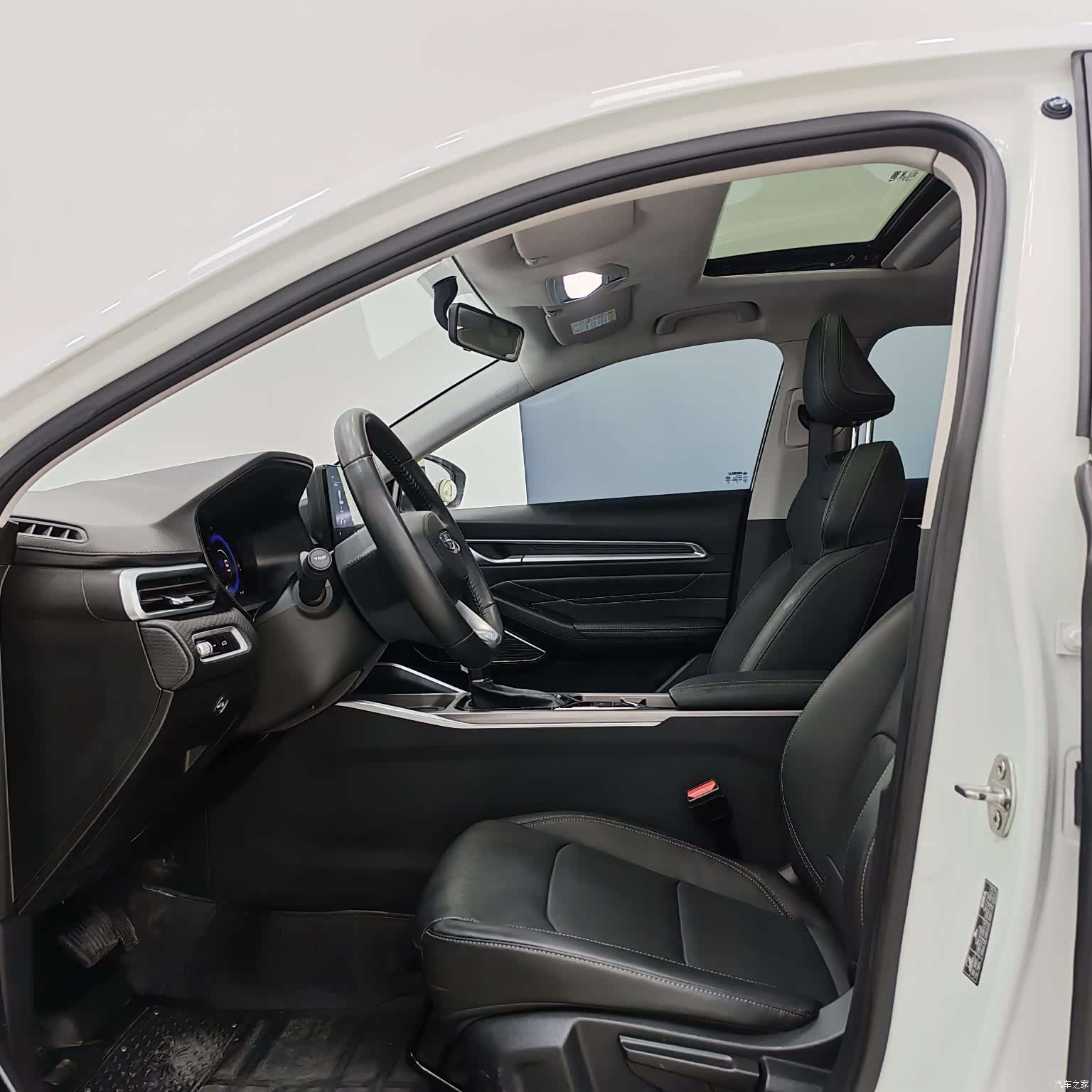 Geely Emgrand, 2021 7
