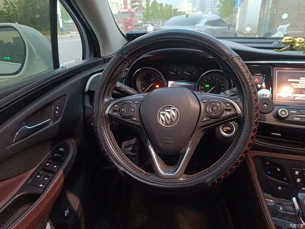 Buick Envision Plus, 2018 3