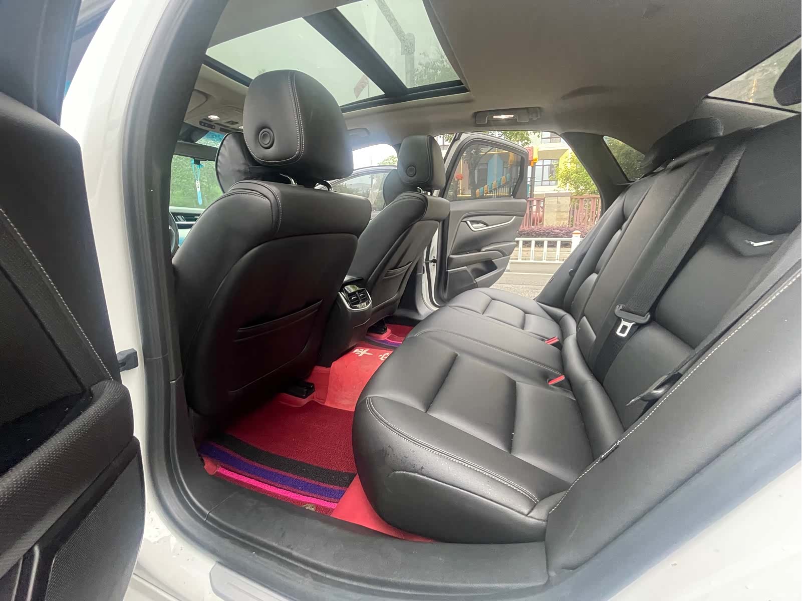 Cadillac XTS, 2020 13