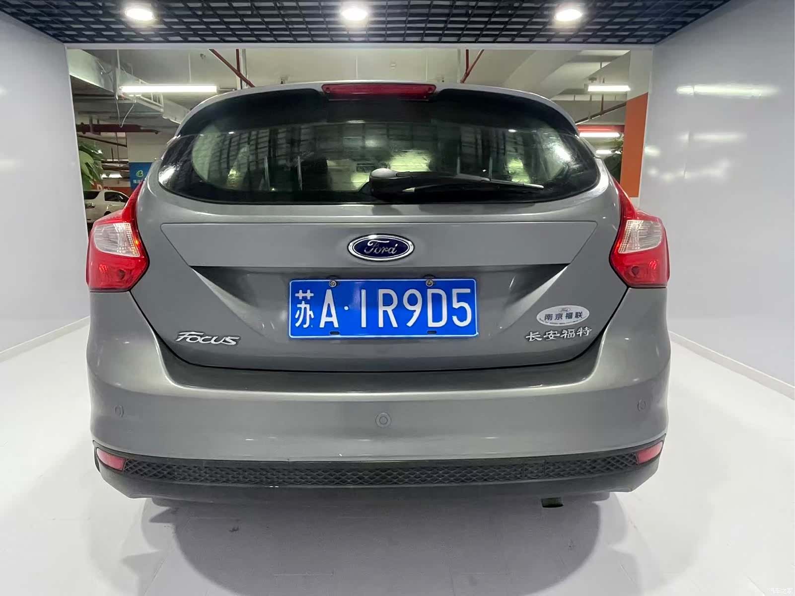 Ford Focus, 2014 9