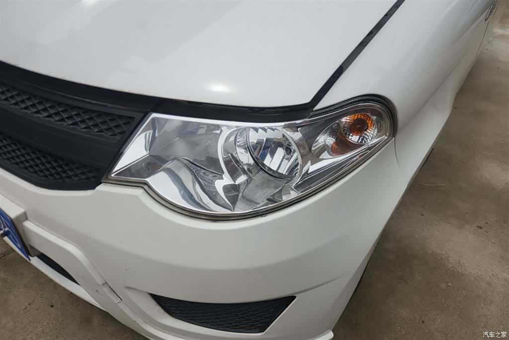 Wuling Hongguang, 2022 все фото