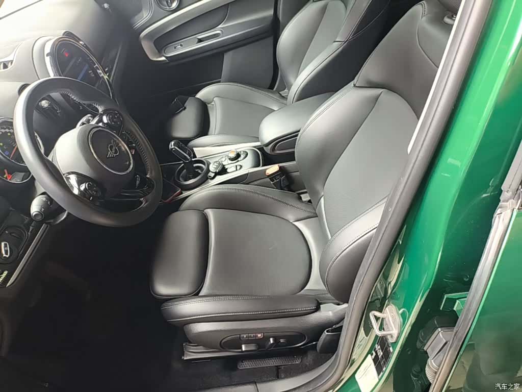 Mini Countryman, 2020 15