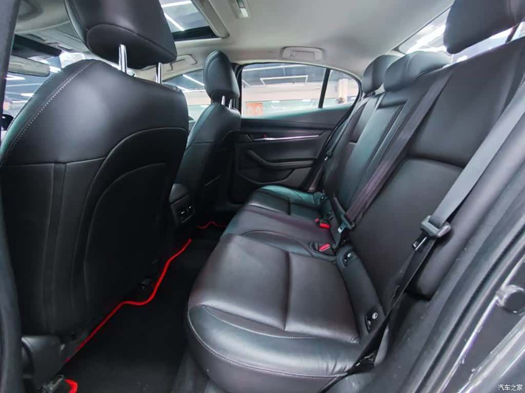 Mazda Mazda3, 2021 9