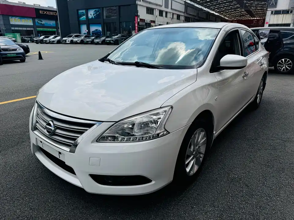 Nissan Xuan Yi