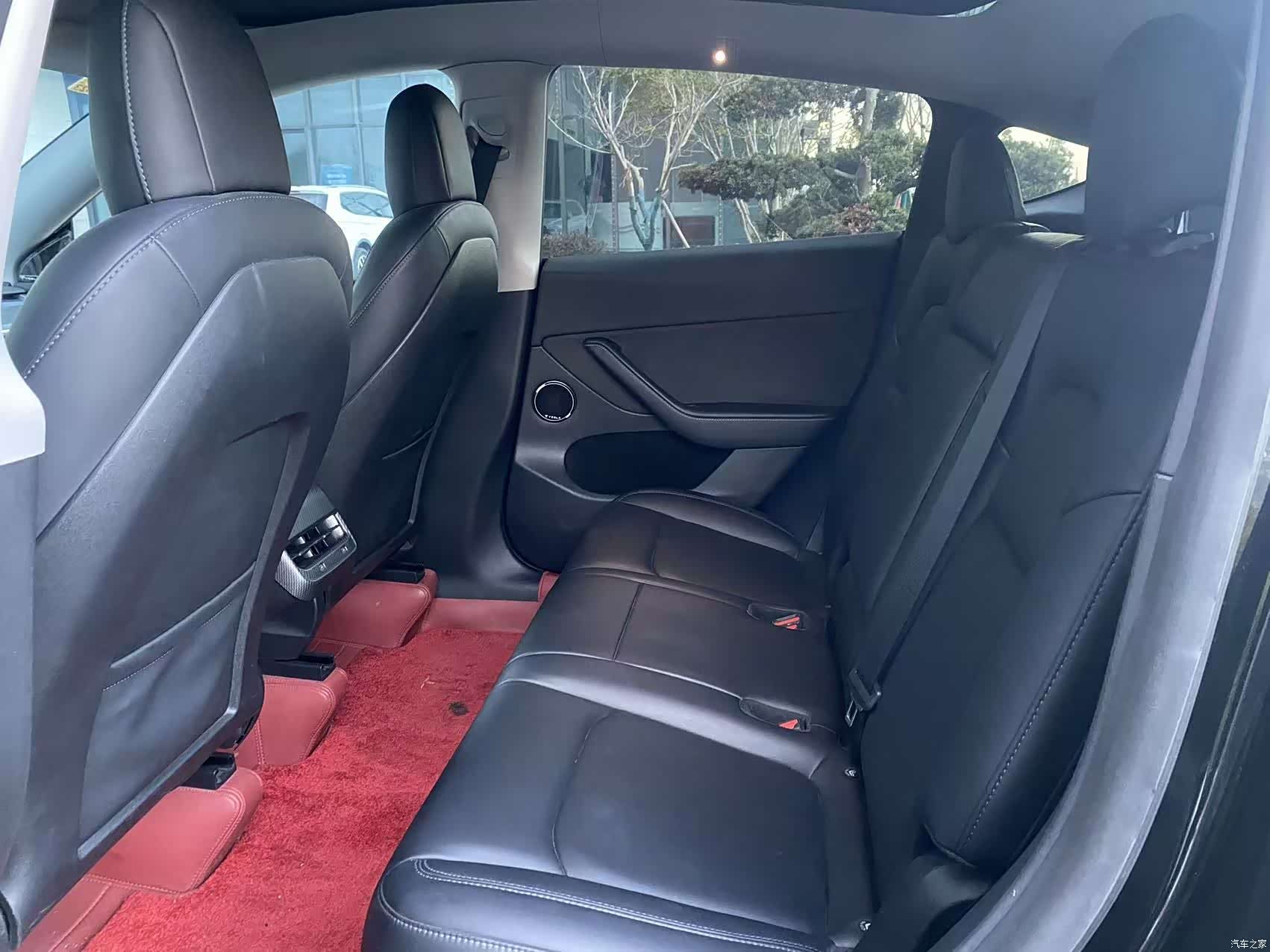 Tesla Model Y, 2021 8