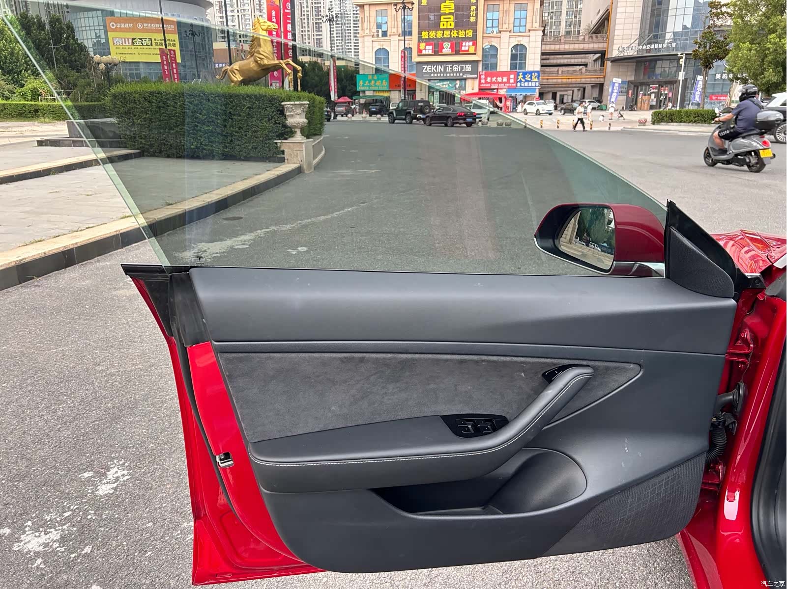 Tesla Model 3, 2020 4