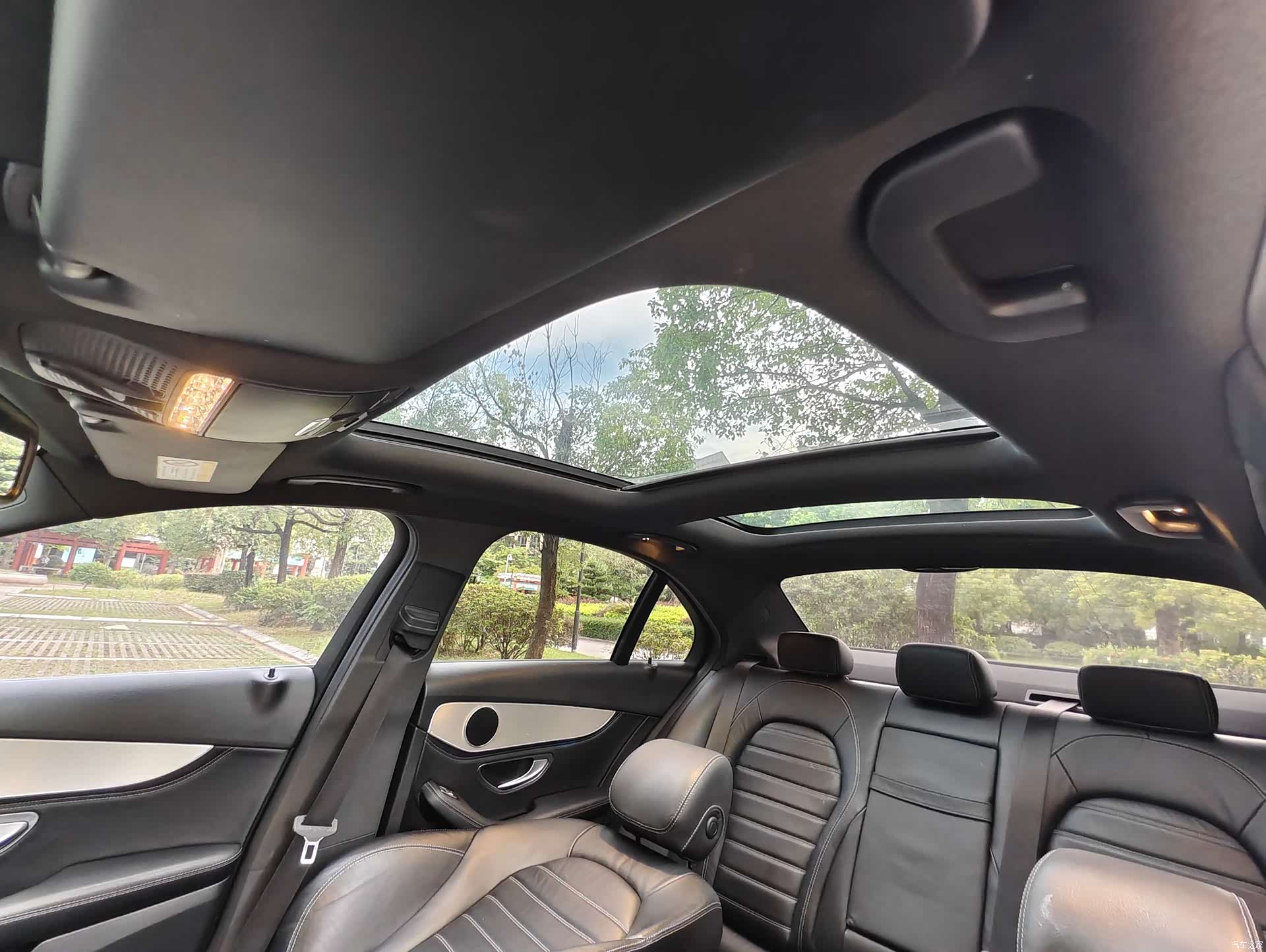 Mercedes-Benz C-Class, 2017 16