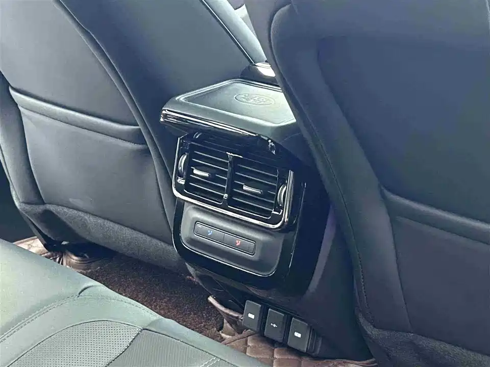 Land Rover Range Rover Aurora