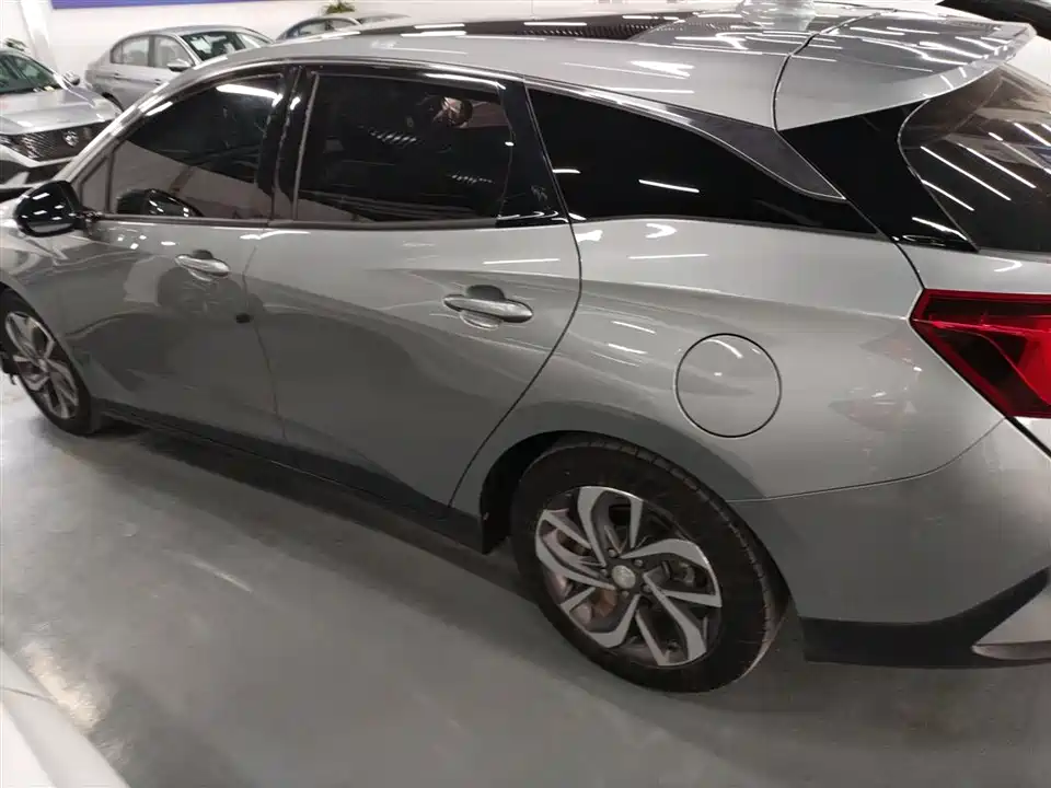 Buick Slightly blue 6