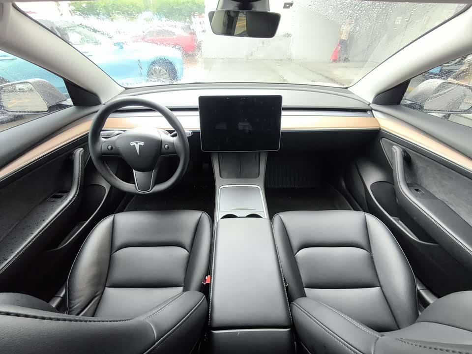 Tesla Model 3 Tesla Model 3