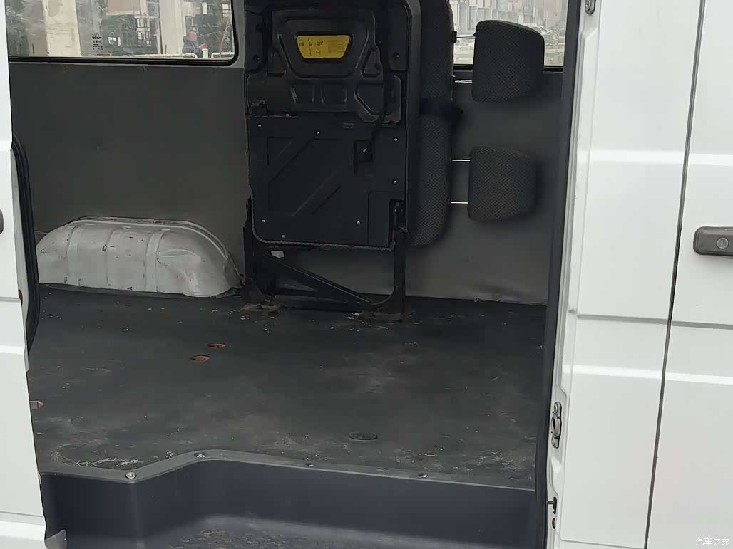 Iveco A35, 2019 11
