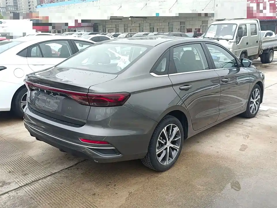 Geely Emgrand