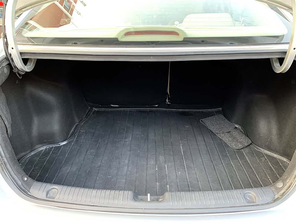 Kia K2, 2013 15
