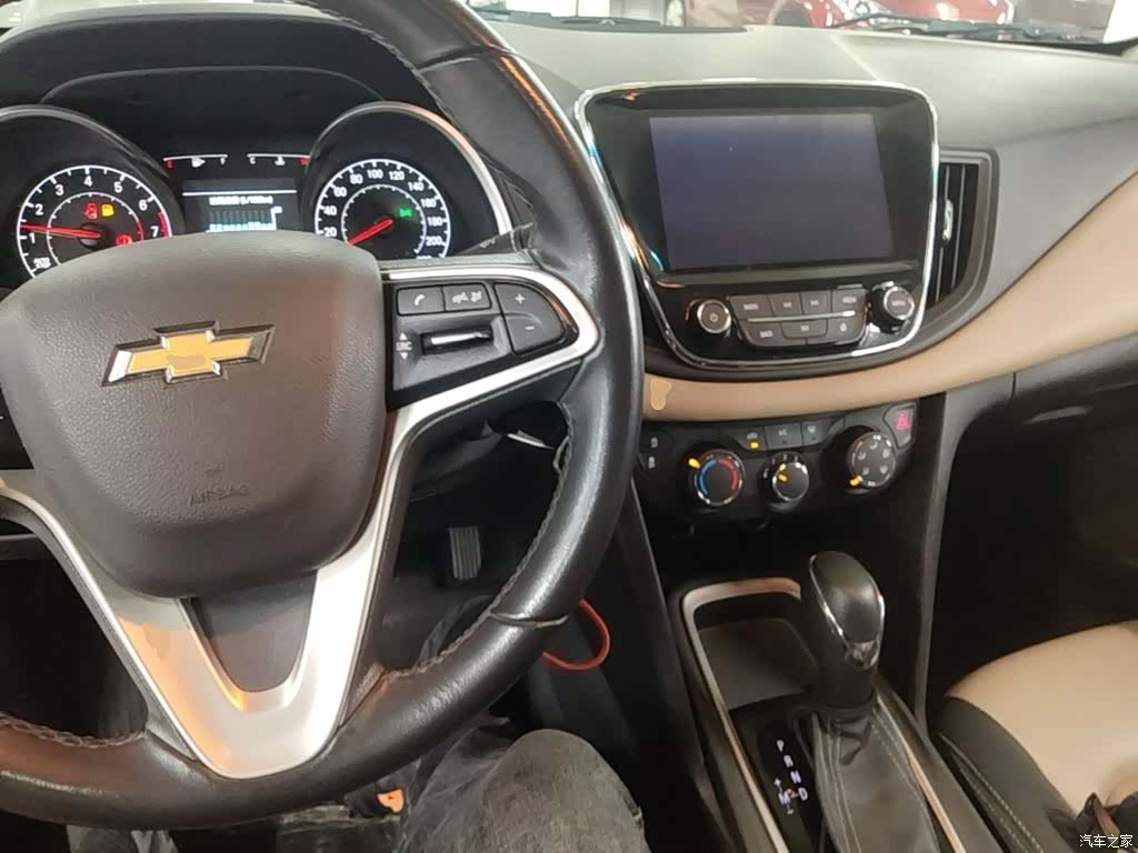 Chevrolet 320, 2022 7
